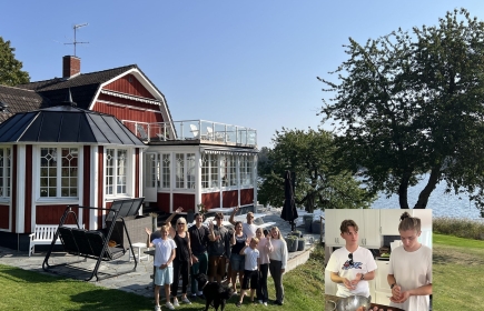 Våra utbytesstudenter besöker familjen Hermelin på Ljusterö. Foto: Johan Hermelin